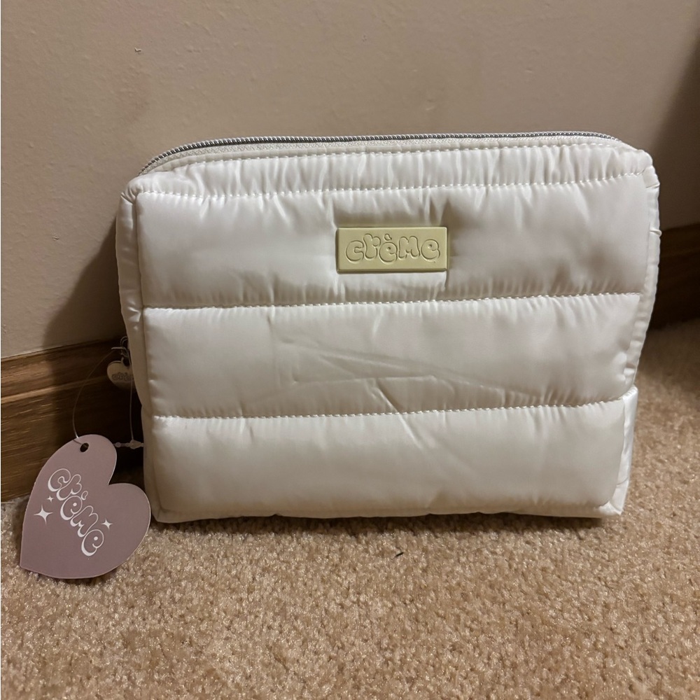 Creme Puffy Make Up Cosmetics Travel Bag